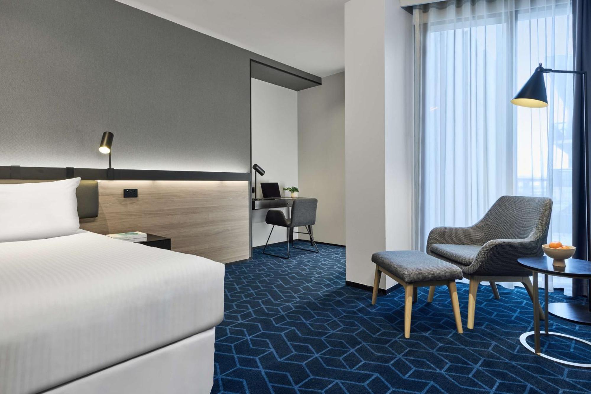 Vibe Hotel Melbourne Docklands Екстер'єр фото