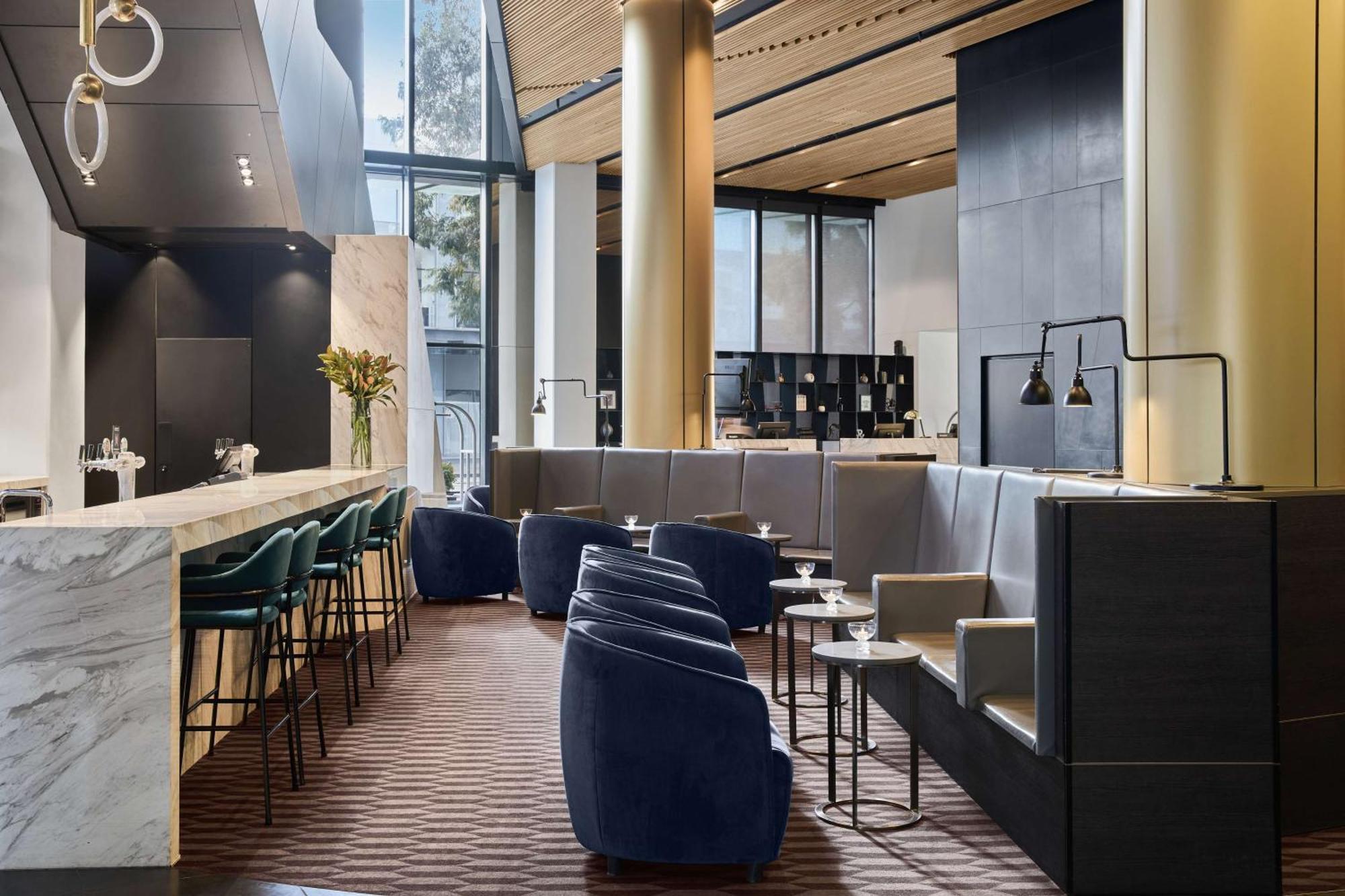 Vibe Hotel Melbourne Docklands Екстер'єр фото
